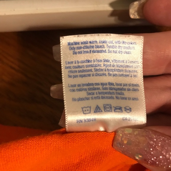 Hogs and Honey Tee - Picture 5 of 5